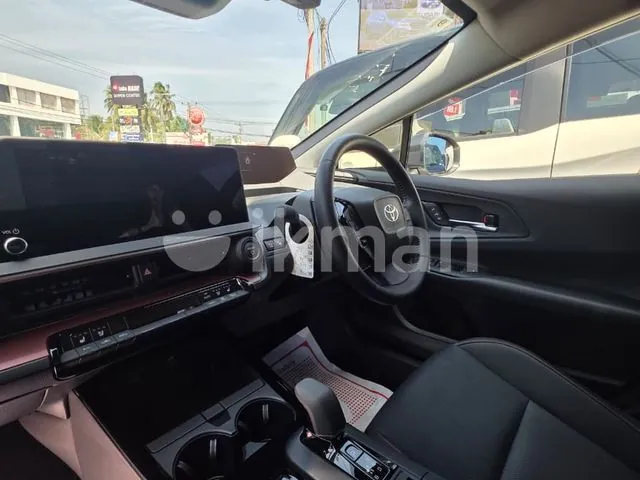 Toyota Prius 2024 photo 5