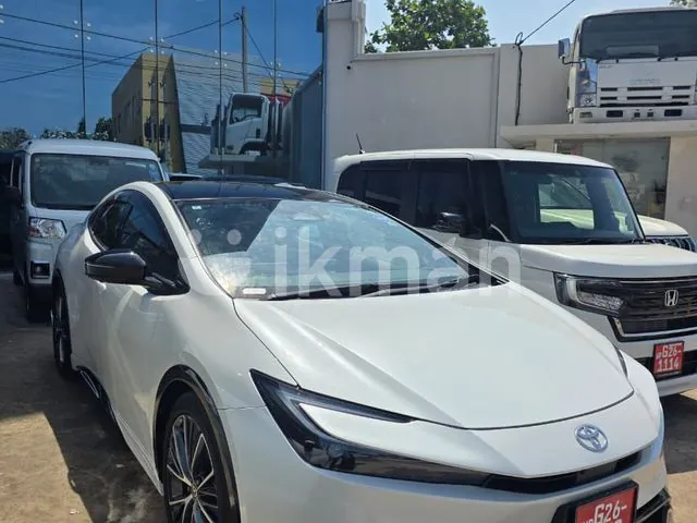 Toyota Prius 2024 photo 3