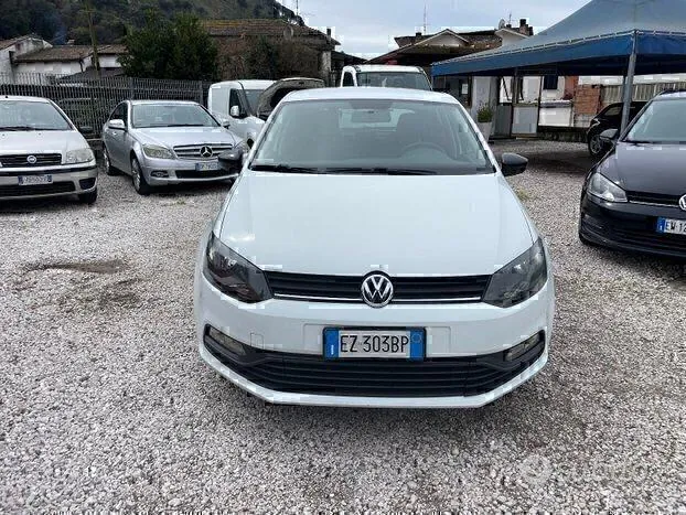 Volkswagen Polo 2015 photo 4
