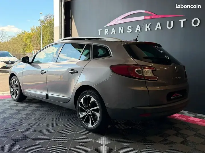 Renault Megane 2014 photo 3
