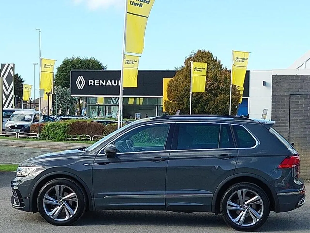 Volkswagen Tiguan 2022 photo 4