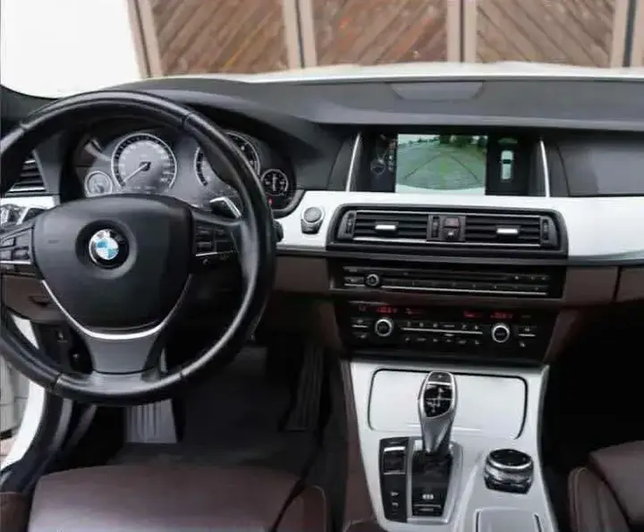 BMW 5 Series 2014 photo 2