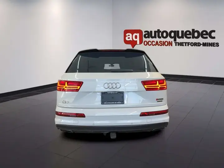 Audi Q7 2019 photo 5