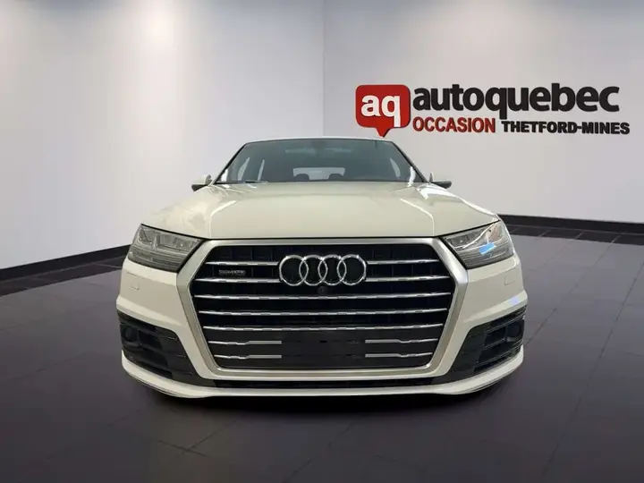 Audi Q7 2019 photo 2