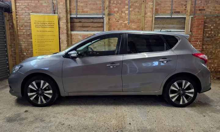 Nissan Pulsar 2015 photo 4