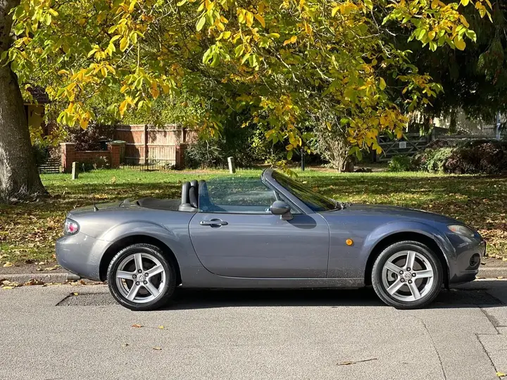 Mazda Mx-5 2006 photo 4