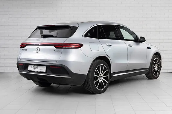 Mercedes-Benz Eqc400 2022 photo 2