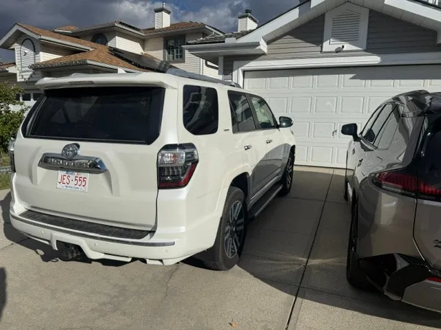 Toyota 4Runner 2023 photo 4