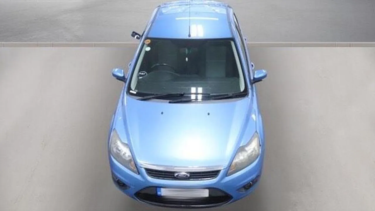 Ford Focus 2010 photo 4