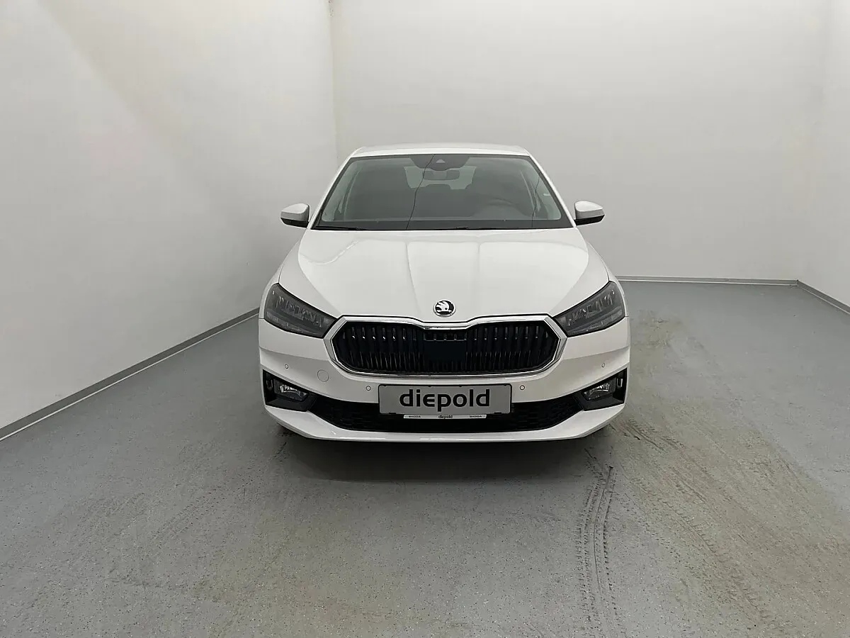 Skoda Fabia 2026 photo 2