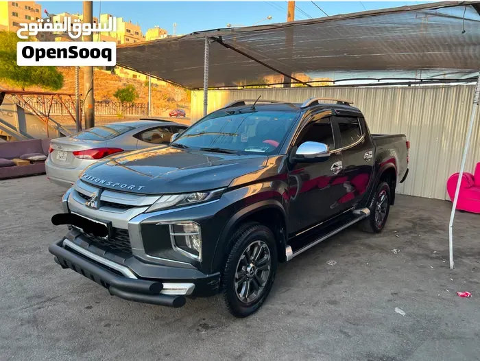 Mitsubishi L200 2022 photo 4
