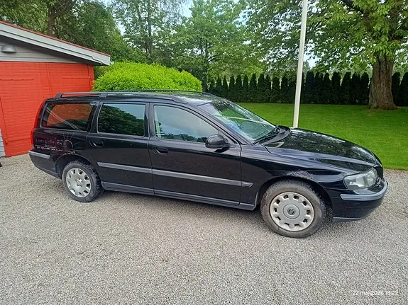 Volvo V70 2002 photo 2