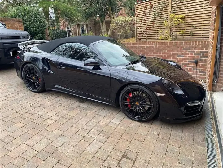 Porsche 911