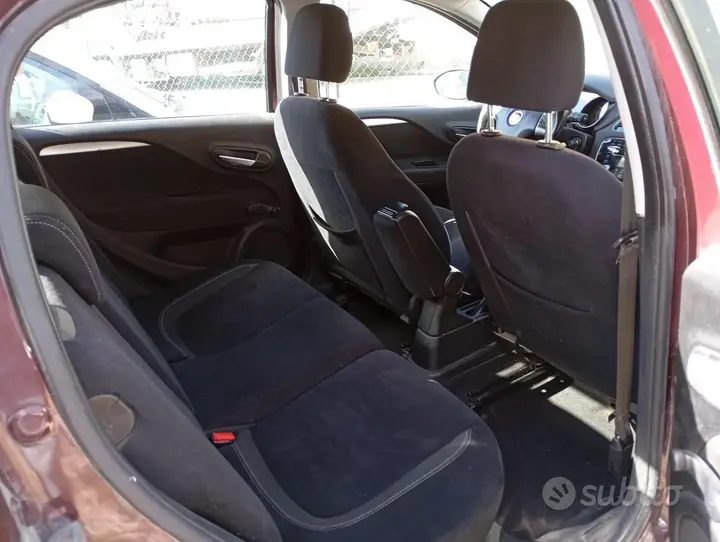 Fiat Punto 2013 photo 5