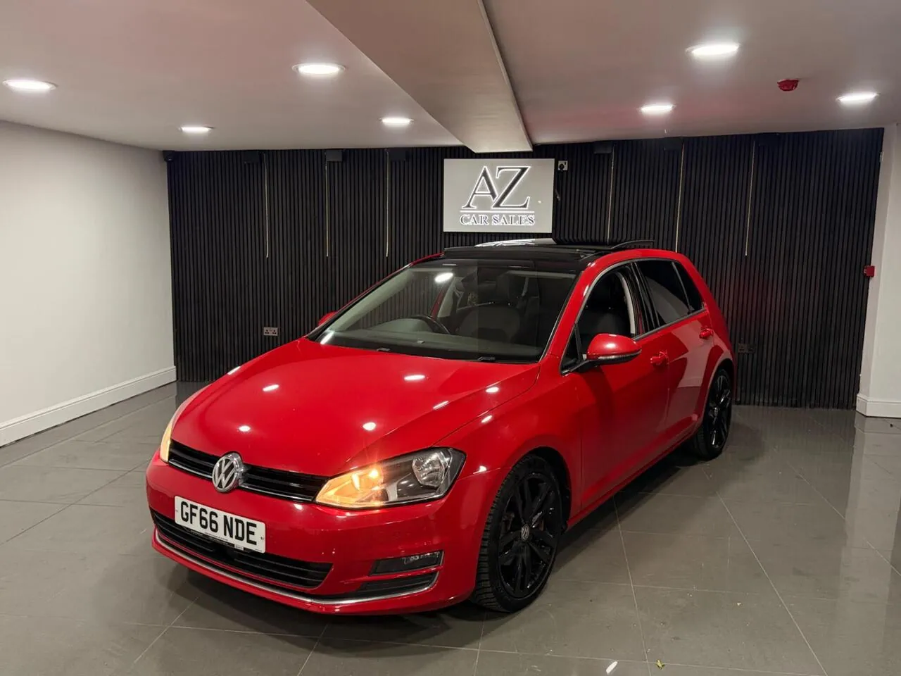 Volkswagen Golf photo 3