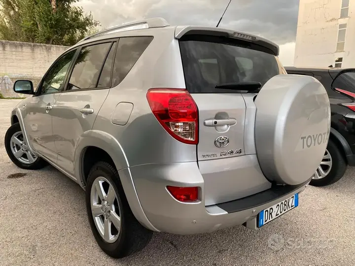 Toyota Rav4 2009 photo 3