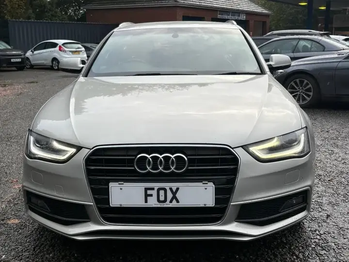 Audi A4 Avant 2015 photo 2