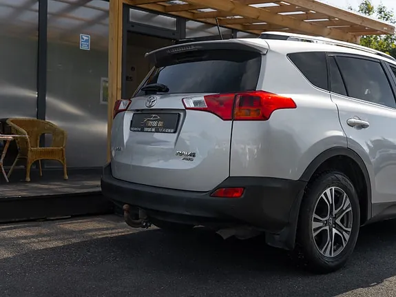 Toyota Rav4 2013 photo 4