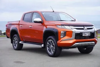 Mitsubishi Triton 2020 photo 2