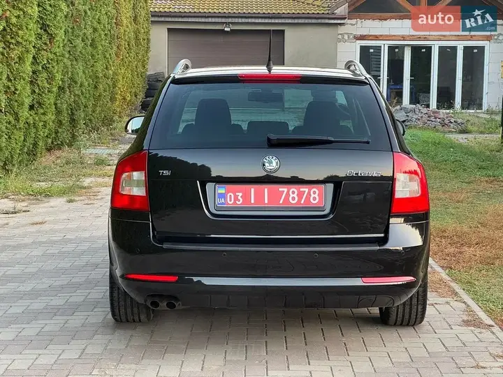 Skoda Octavia 2013 photo 5