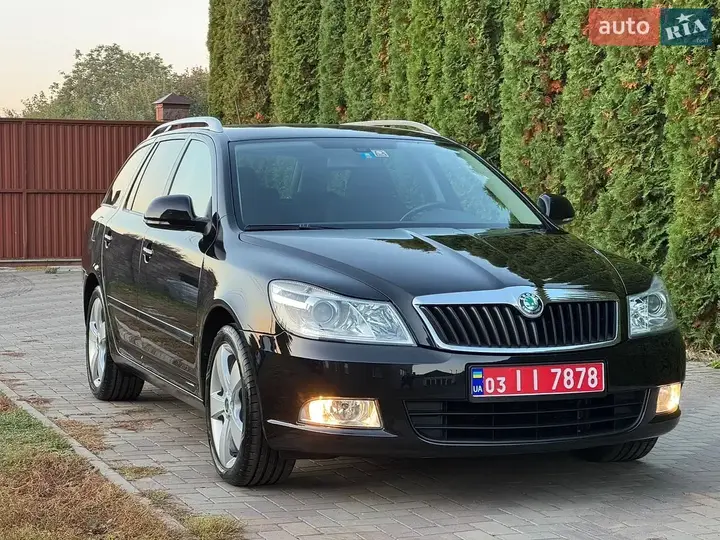 Skoda Octavia 2013 photo 2