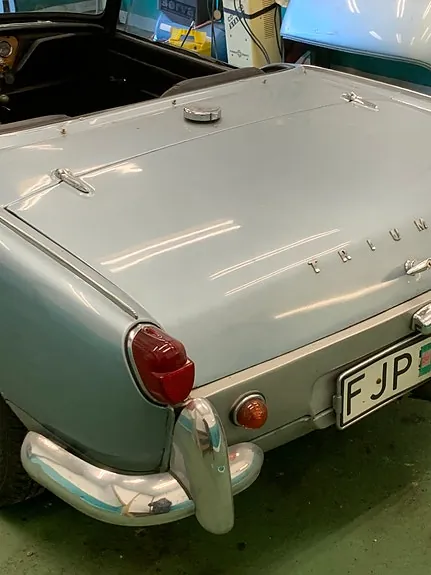 Triumph Spitfire 1965 photo 3