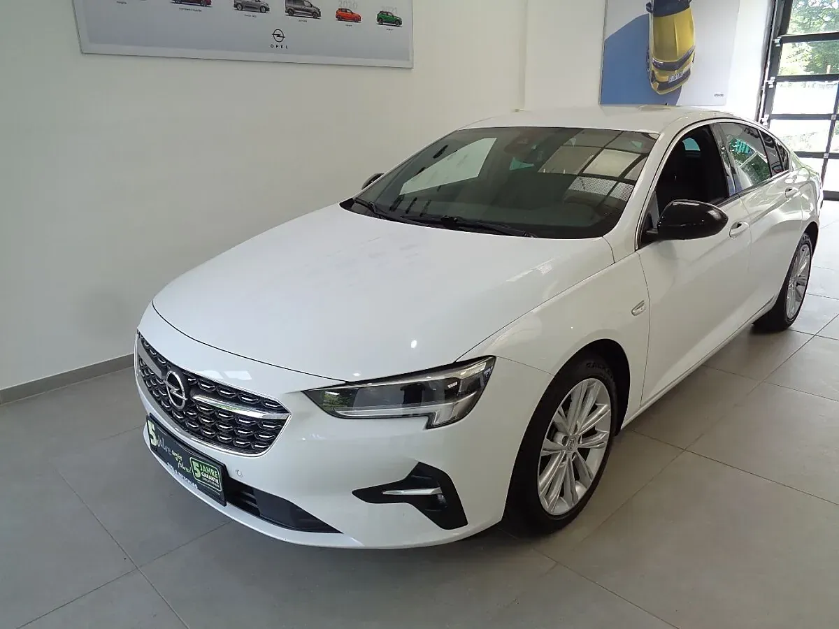 Opel Insignia 2021 photo 2