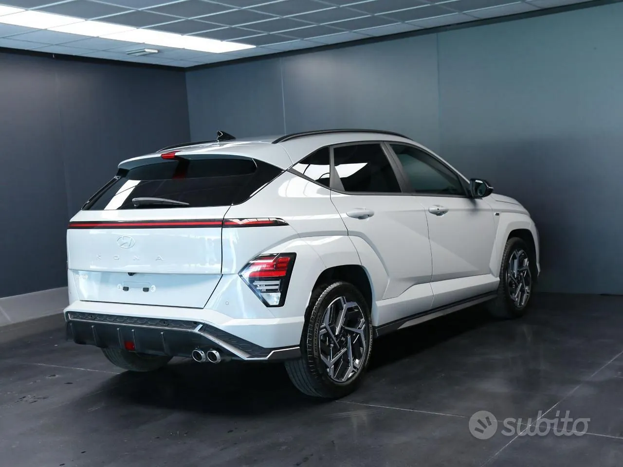 Hyundai Kona 2023 photo 2