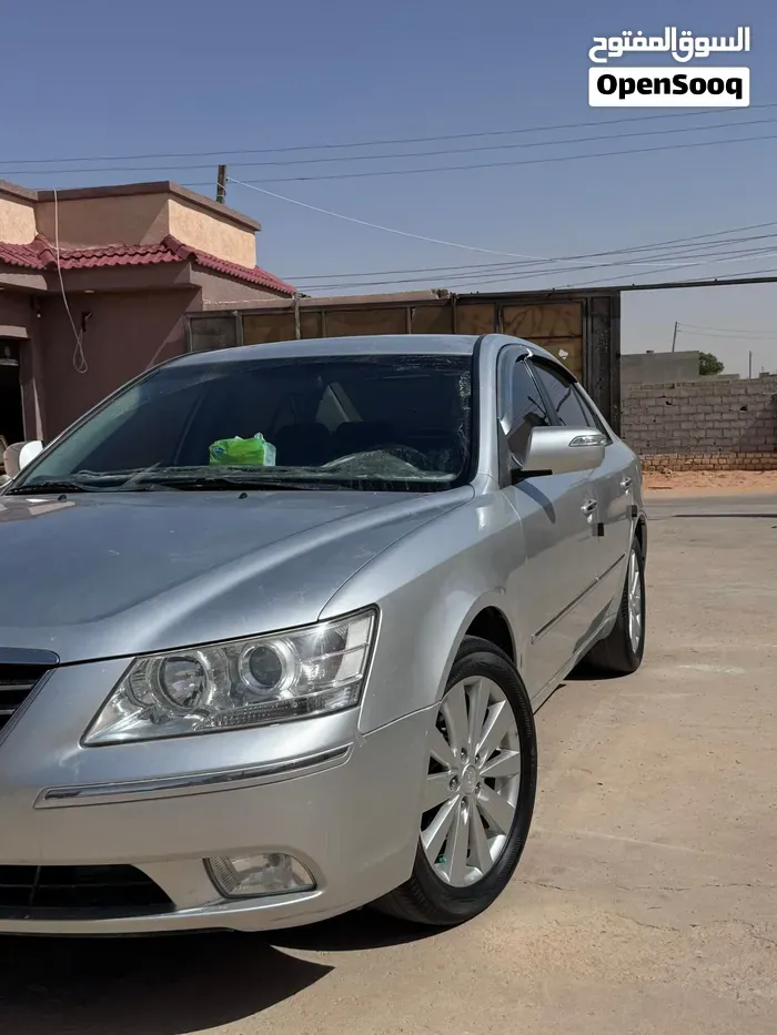 Hyundai Sonata 2009 photo 2