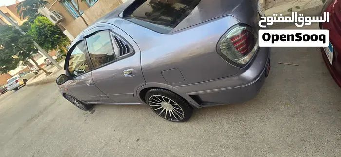 Nissan Sunny 2010 photo 4