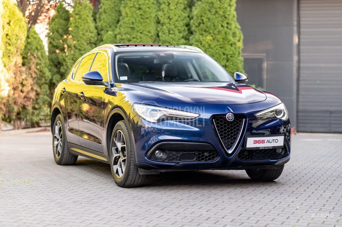 Alfa Romeo Stelvio 2018 photo 3