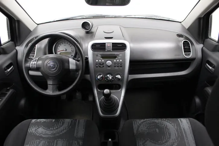 Opel Agila 2014 photo 2