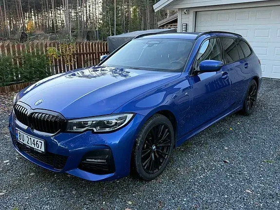 BMW 330E