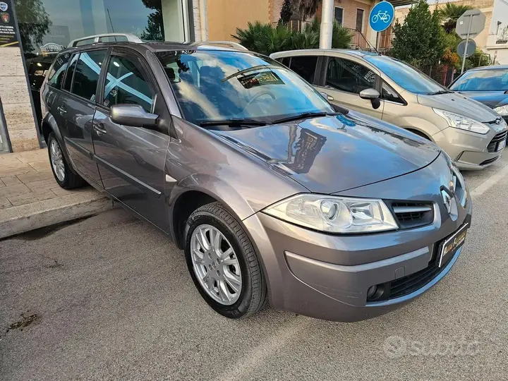Renault Megane 2008 photo 3