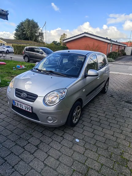 Kia Picanto 2010 photo 3