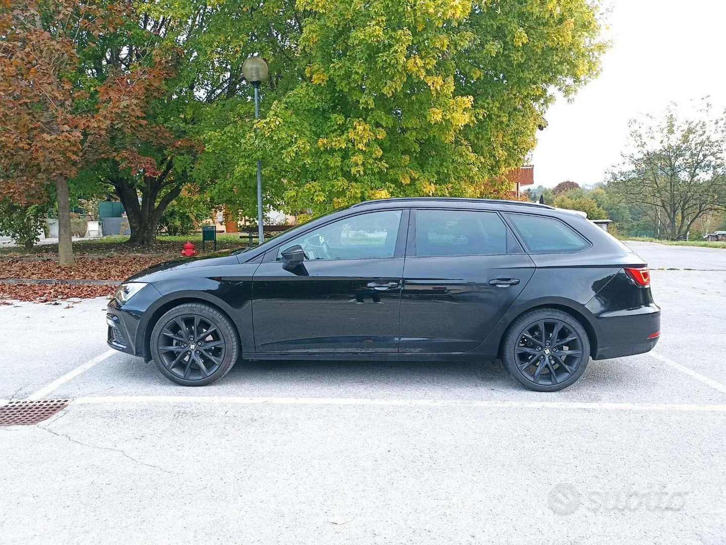 Seat Leon 2020 photo 2