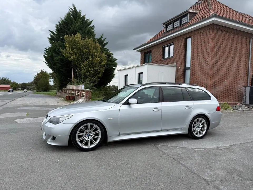 BMW 525 I