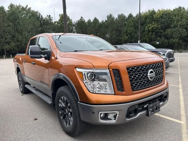 Nissan Titan 2019 photo 4