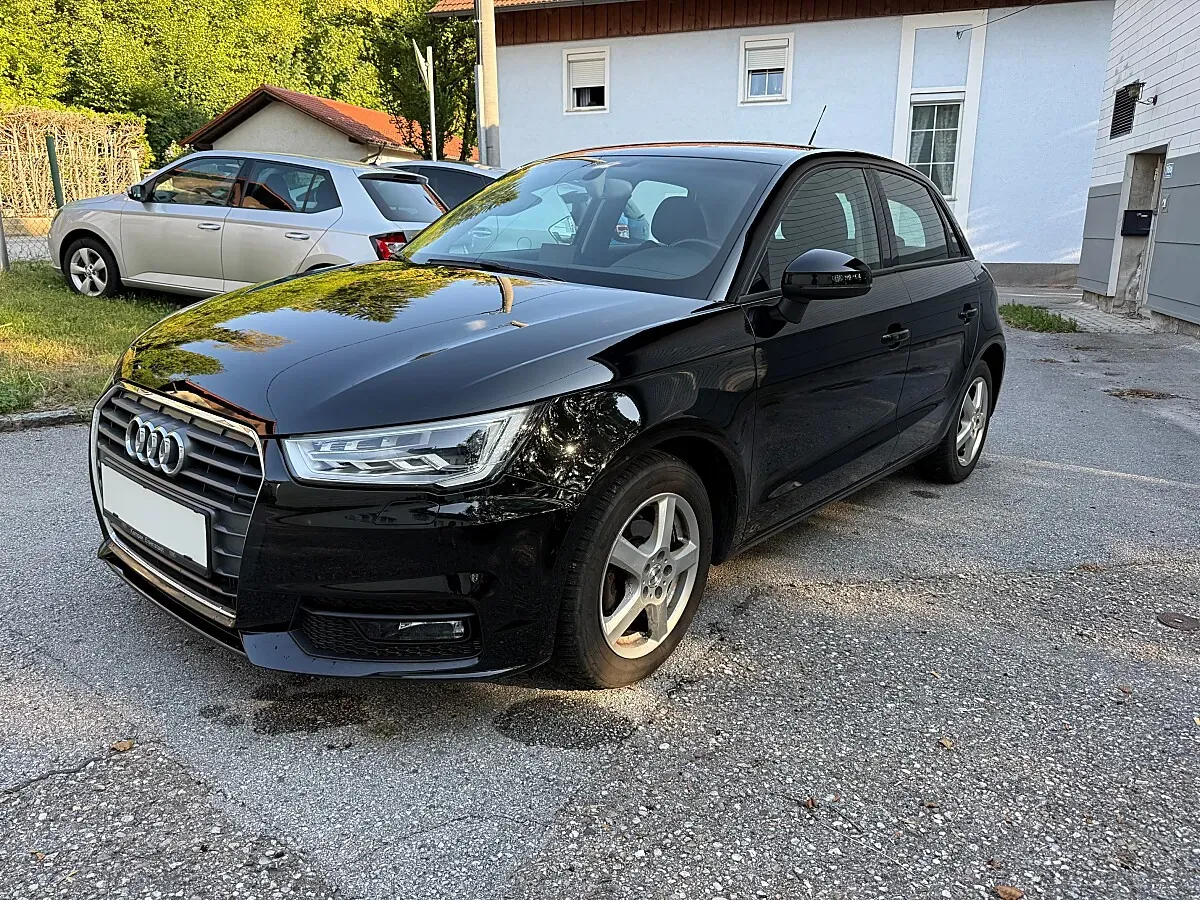 Audi A1 2018 photo 2
