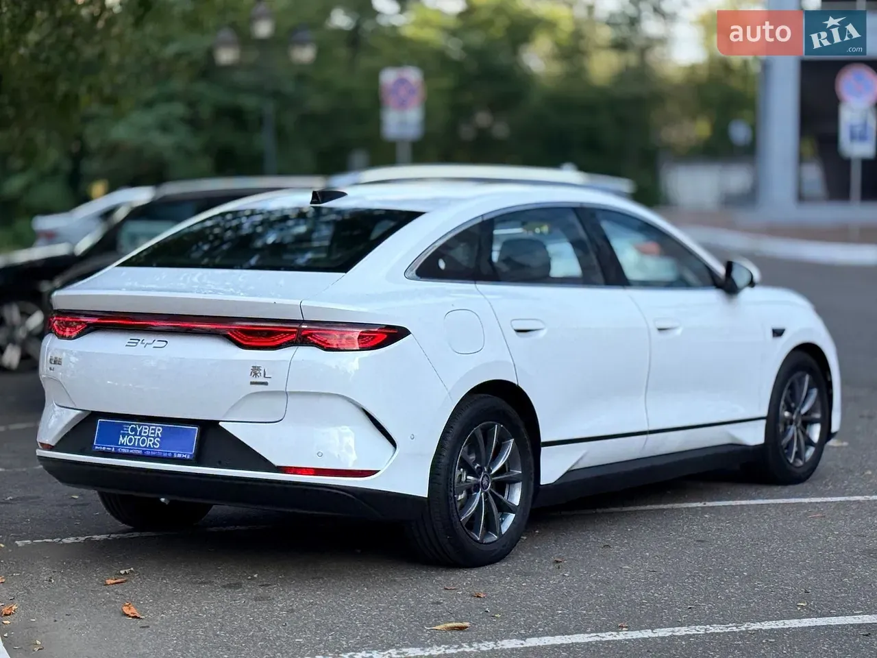 BYD Qin L 2025 photo 3