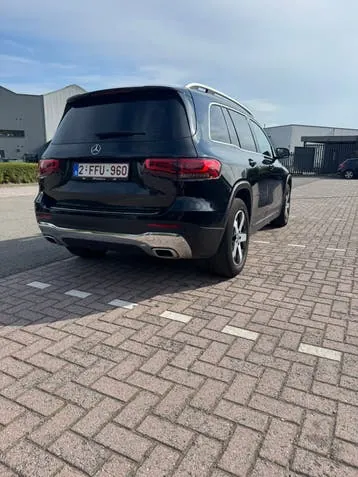 Mercedes-Benz Glb