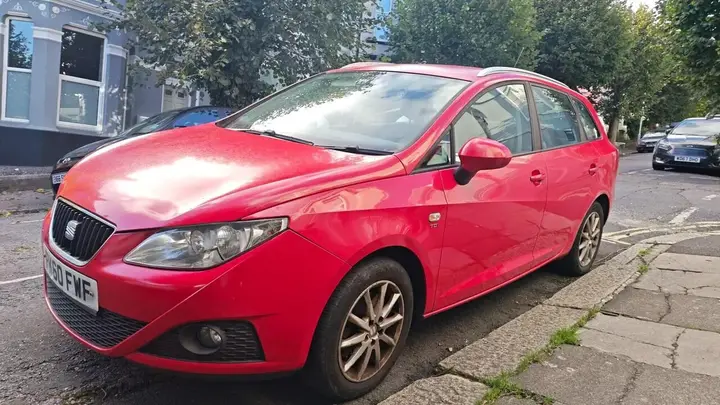 Seat Ibiza 2010 photo 4