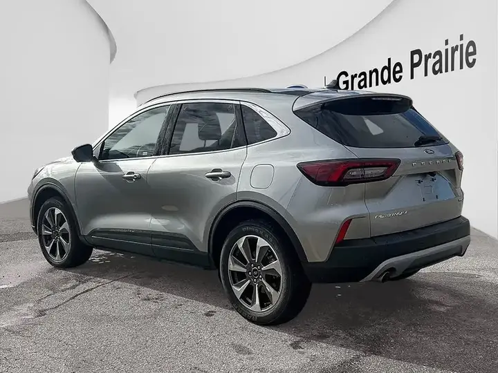 Ford Escape 2024 photo 3