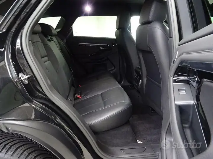 Land Rover Evoque 2022 photo 5