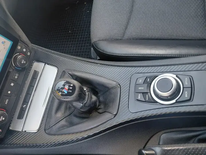 BMW 3 Series 2006 photo 2