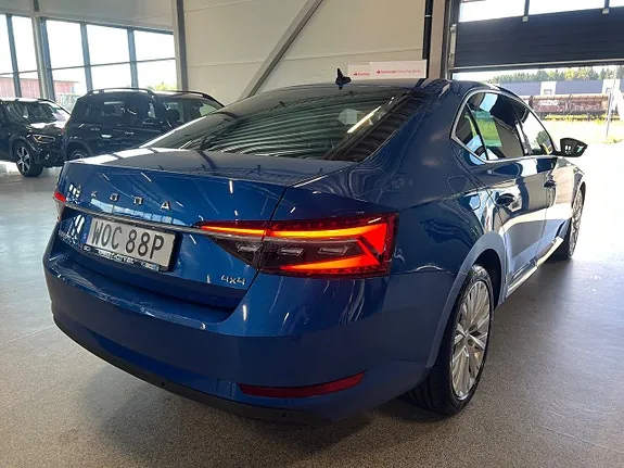 Skoda Superb 2021 photo 3