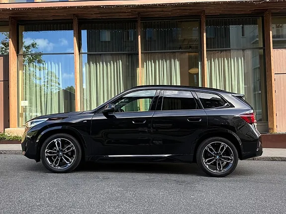 BMW X1 2024 photo 2