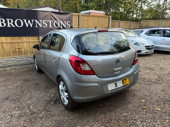 Vauxhall Corsa 2010 photo 5