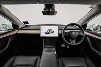 Tesla Model Y 2022 photo 4