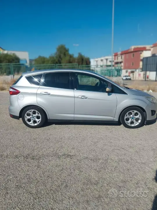 Ford C-Max 2011 photo 3